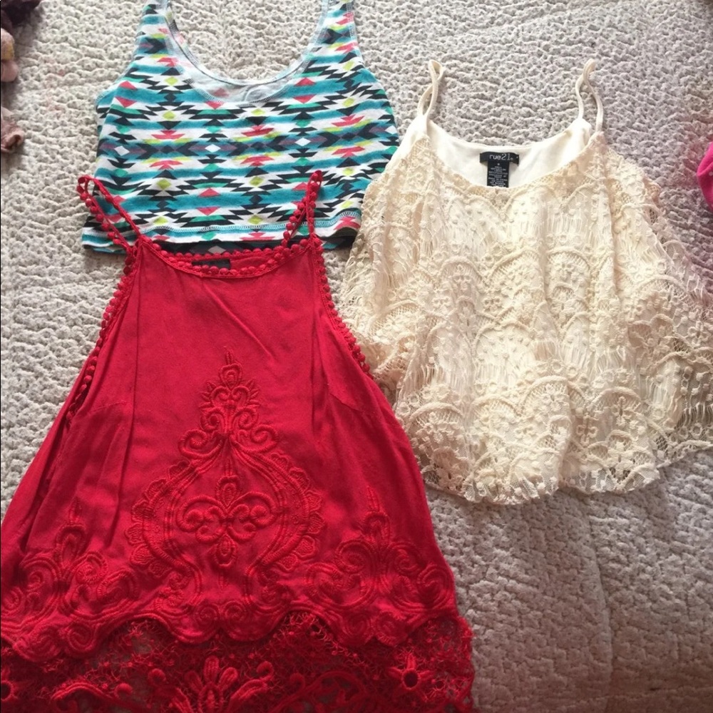 Crop tops